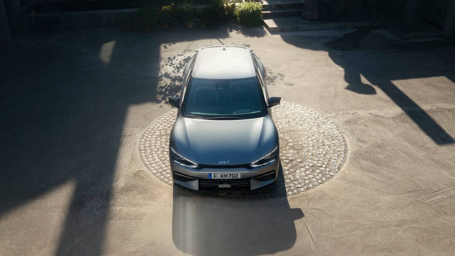 Kia EV6奪10月電動車銷售冠軍! 全車系10月領牌再創單月歷史新高 Kia EV6奪10月電動車銷售冠軍! 全車系10月領牌再創單月歷史新高