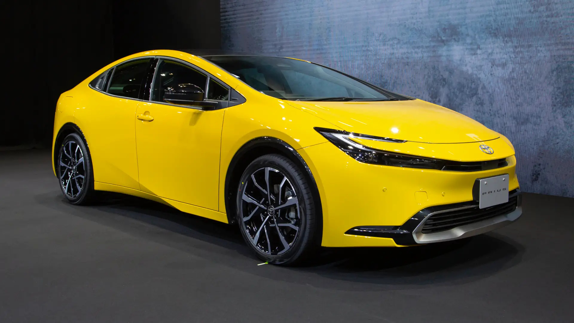 豐田發表全新第五代Prius！　車壇油電始祖再次創新領風騷