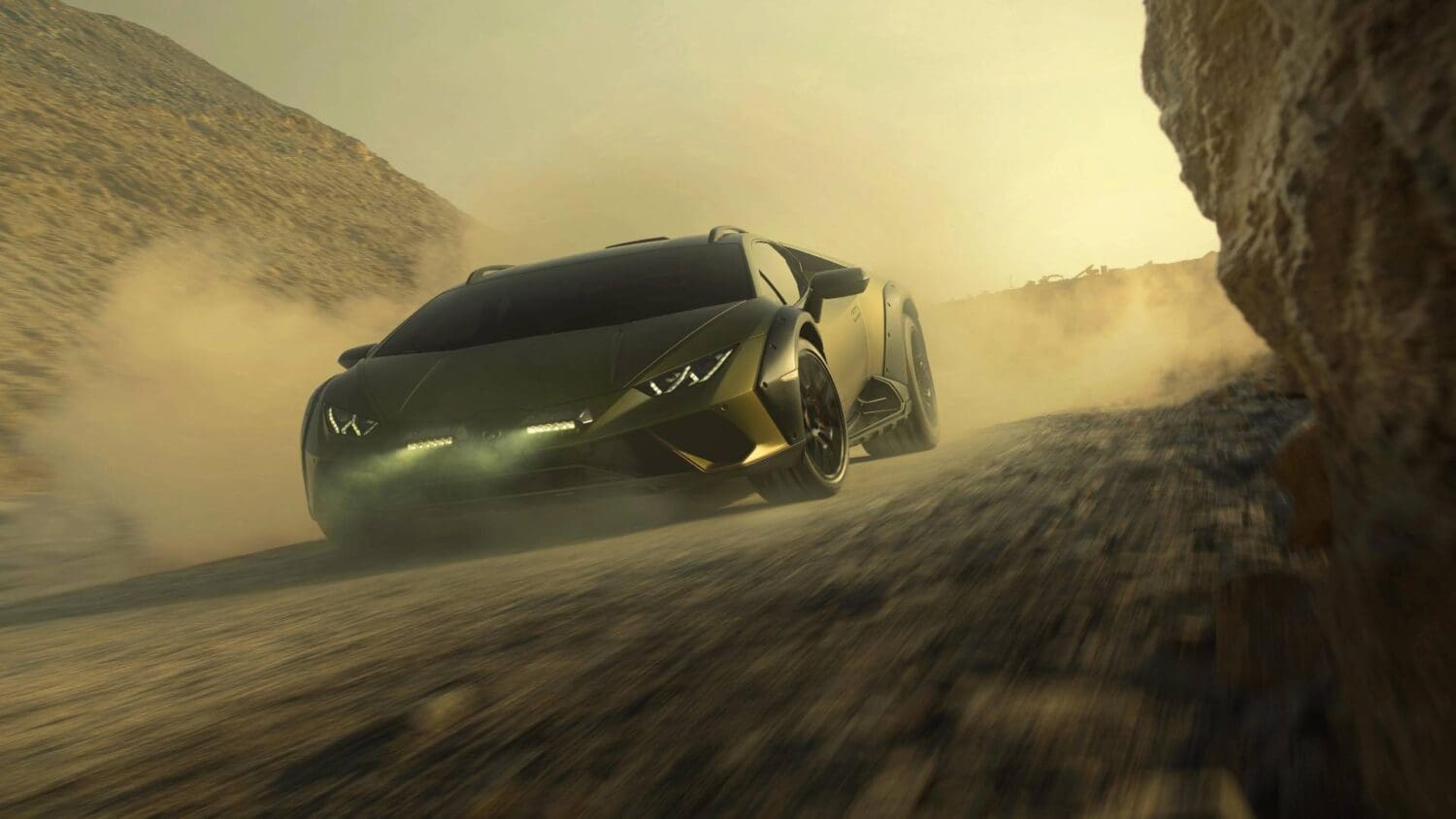 越野蠻牛Sterrato全球首演登場　挑高底盤越野防護全球限量1,499台