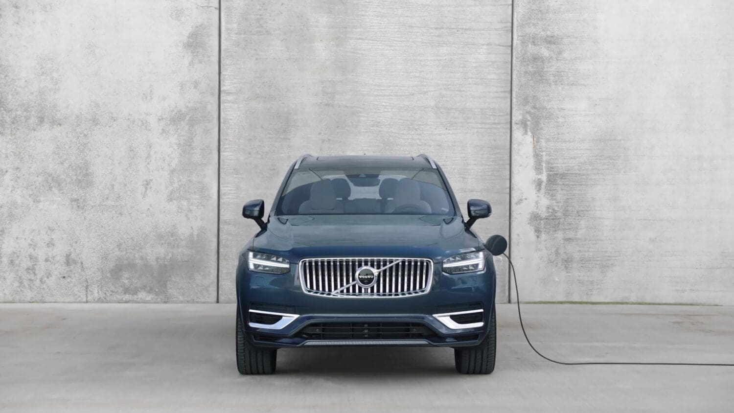Volvo XC90很安全！　獲美國高速公路安全保險協會2023年度「最高安全獎項」肯定