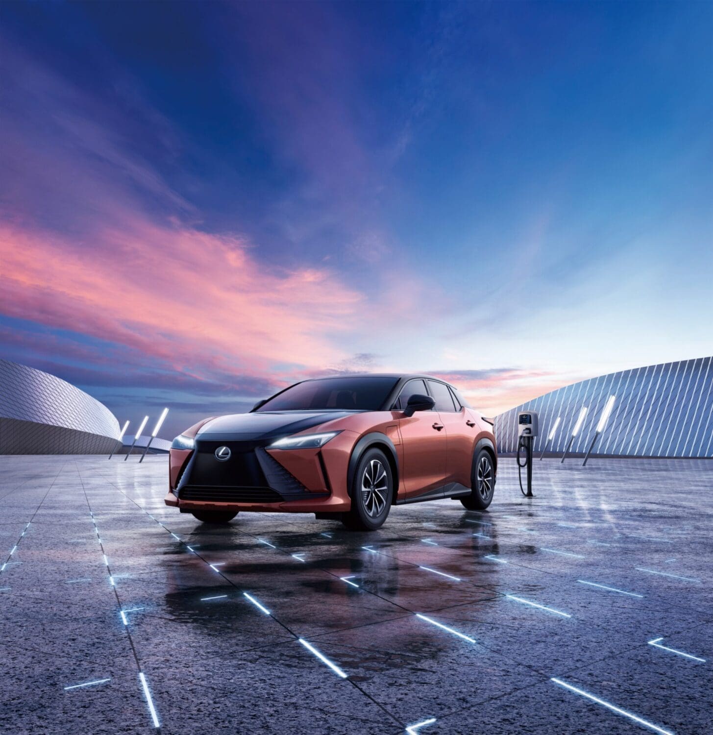 Lexus RZ 450e電動休旅報價279萬元上市　動力強悍兼具397公里續航力！