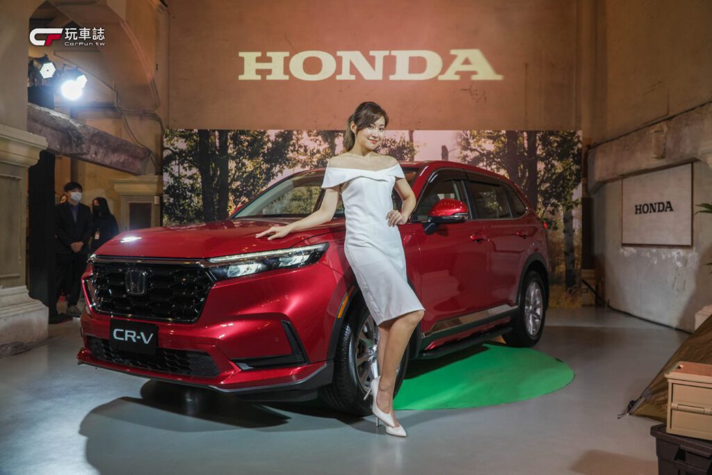 Honda全新第六代CR-V開始預售，共有三種車型，預售價自108萬元起。(攝影：蔣鎮宇)