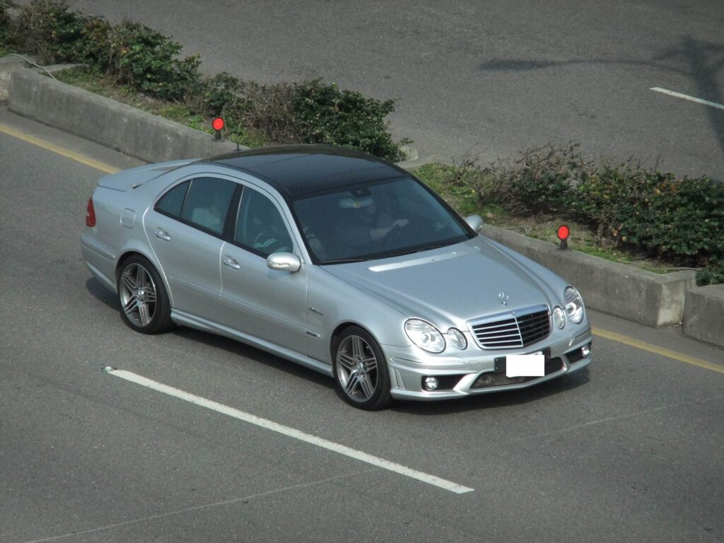 W211 Mercedes-Benz E-Class