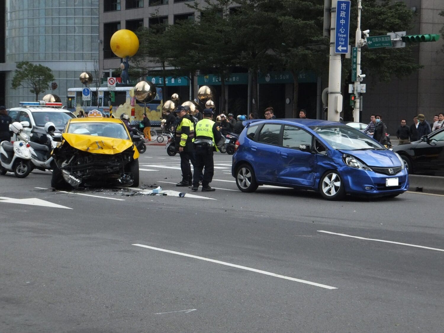 民俗月鬼門開　事故車也有靈異事件？