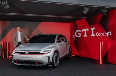 ID. GTI 概念車首度於德國IAA慕尼黑車展露面，重新演繹GTI 三個字母，將電動化基因灌注於浪漫跑魂，再釋電動時代意涵。