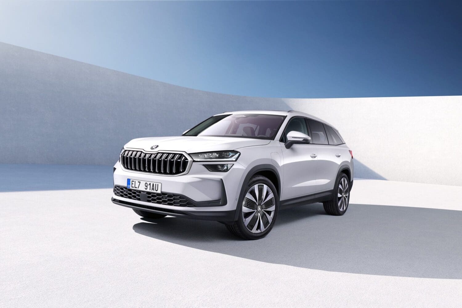 Skoda Kodiaq大改款亮相　空間放大、質感提升、PHEV動力搭載