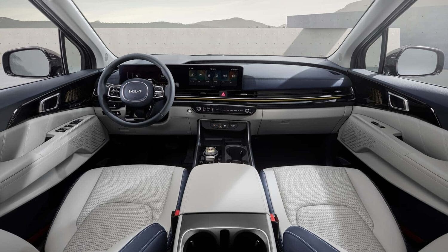 Kia Carnival小改款內裝有感提升　油電動力系統入主更節能