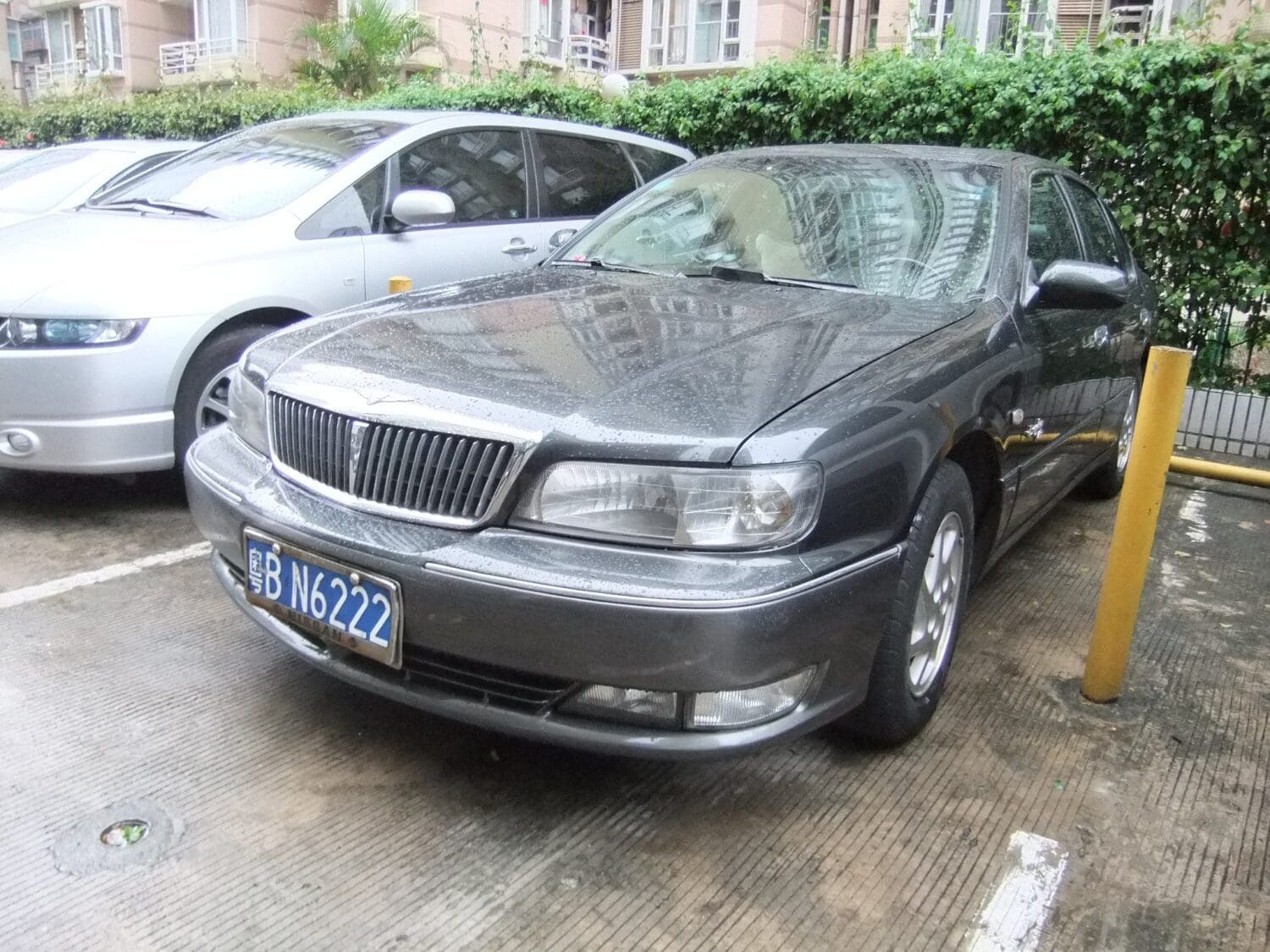 對岸看得到台版A32 Cefiro、Galant　那些年的走私車也算是街頭奇景
