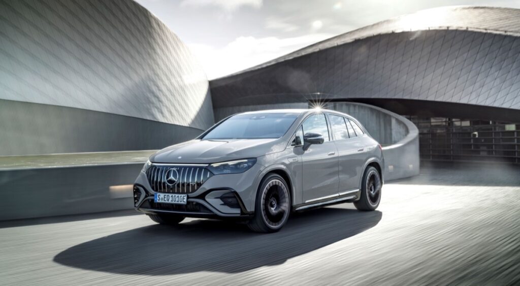 EQE 43 4MATIC SUV 新增 Hyper Edition 車型，新增配備價格將近60萬元。(圖片提供：台灣賓士)