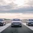 台灣奧迪持續拓展純電產品陣容- 全新都會純電休旅Audi Q4 e-tron、Q4 Sportback e-tron融合靈活空間機能與時尚外型，提供達5款多元車型選擇，更率先搭載最新Audi connect TW聯網功能，即日起正式上市，開啟智慧純電生活。(圖片提供：Audi Taiwan)