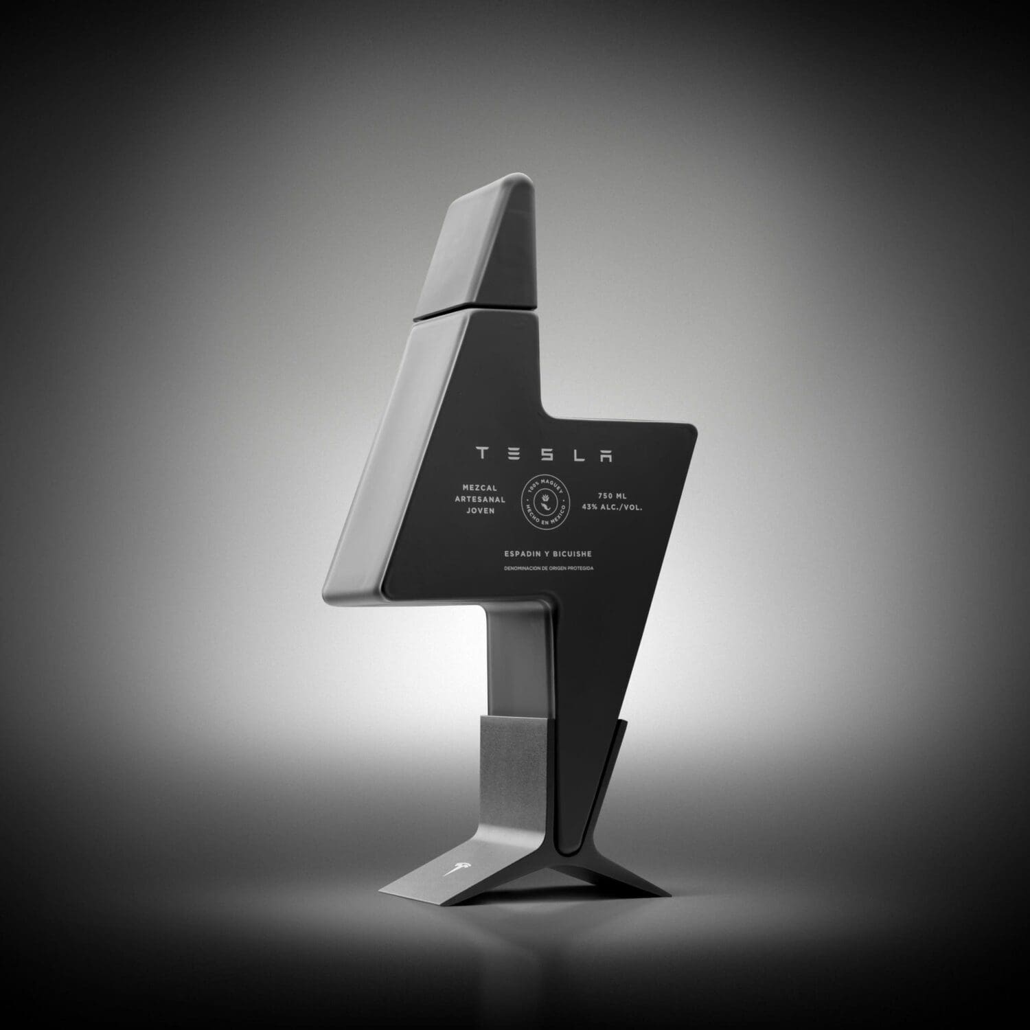 特斯拉再推酒品賺錢　Mezcal龍舌蘭一瓶要價1.5萬元