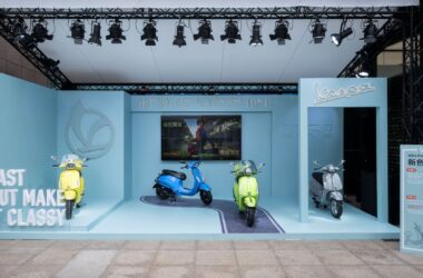 Vespa 2024年式新色快閃店於5月31日（星期五）至6月5日（星期三）在台北新光三越信義A11南大門展出。(圖片提供：太古鼎翰)