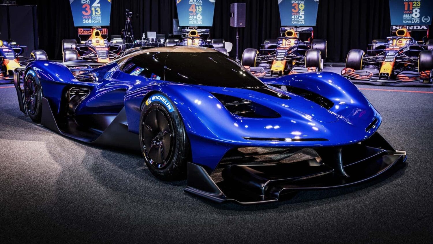 Red Bull推出極致超跑RB17 賽道專屬、性能接近F1賽車 Red Bull推出極致超跑RB17 賽道專屬、性能接近F1賽車