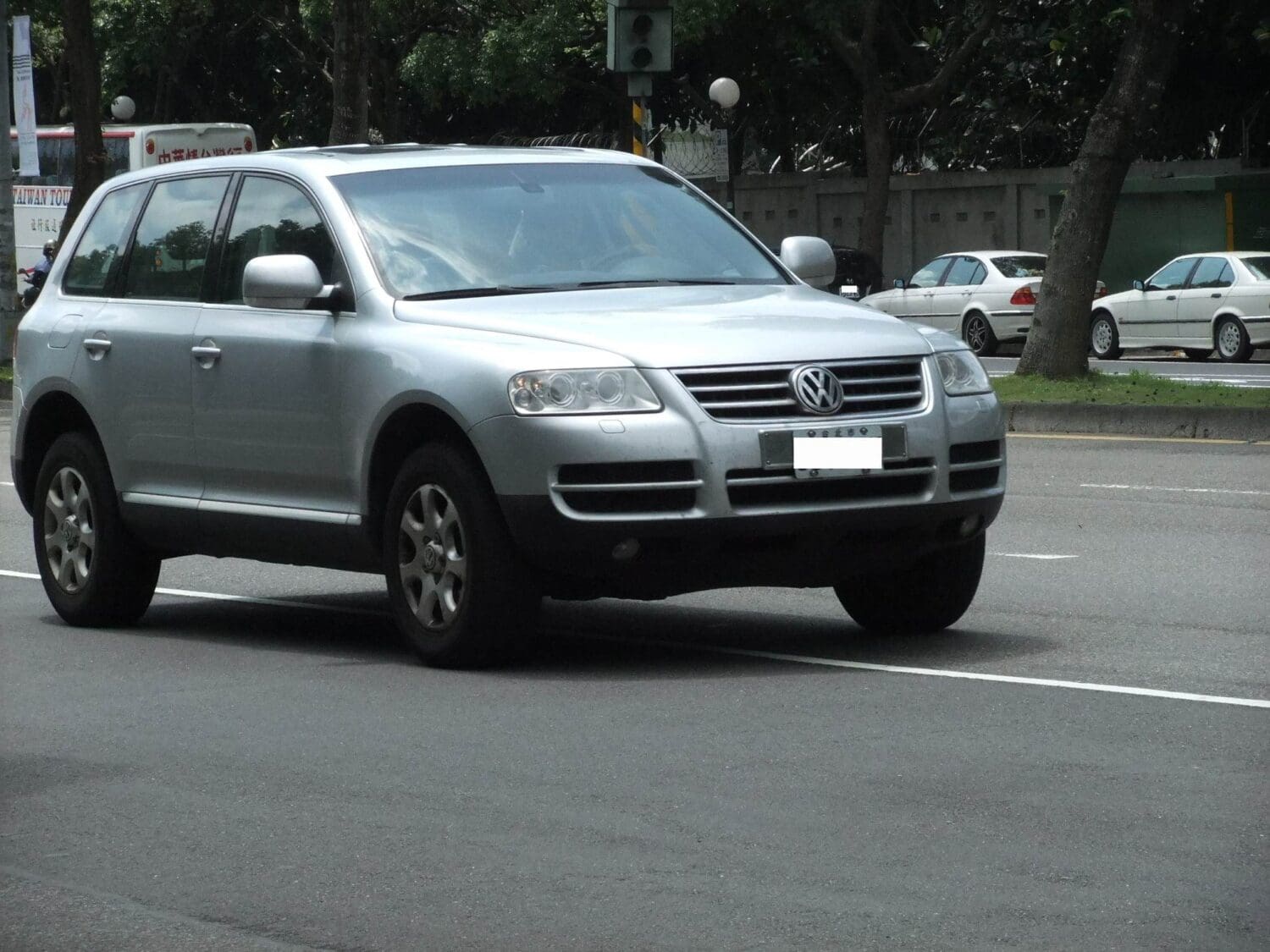 兄弟發達自己黯淡　第一代VW Touareg有著強悍的越野能力！