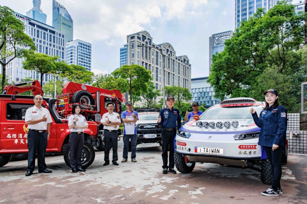 中華安駕學會理事長陳和皇帶領i Taiwan Rally Team全力迎戰亞洲拉力賽第一次純電賽車組別。(圖片提供：中華安駕協會)