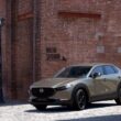 25 年式 MAZDA CX-30 入門即標配電動尾門，以售價維持、配備加值 3 萬元，提供便利的用車體驗。(圖片提供：Mazda Taiwan)