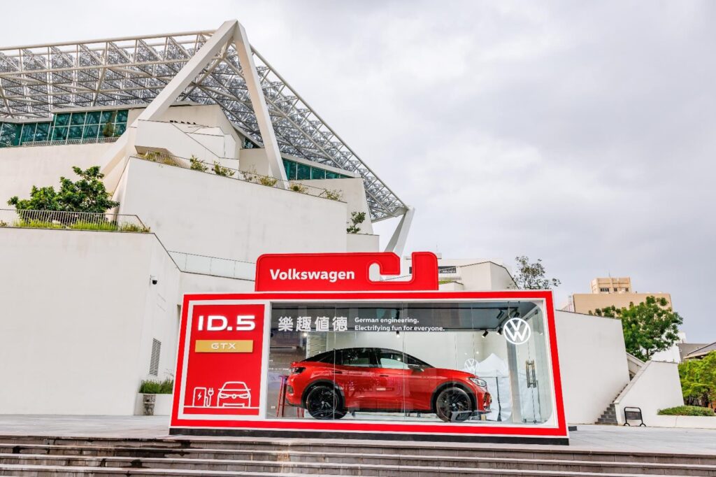 Volkswagen「ID.UNBOXING全台開箱巡展」自8/23開始至今已在3個周末、3個不同城市展出，使全台消費者近距離接觸純電休旅ID.4、純電跑旅ID.5。(圖片提供：VW)