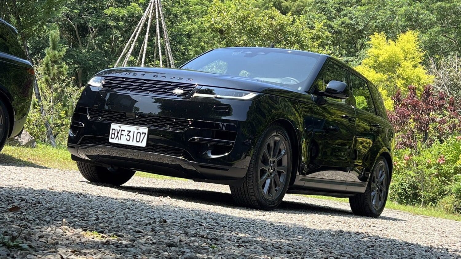 Range Rover Sport黯影版優缺點大公開　配備降級手法好高明！