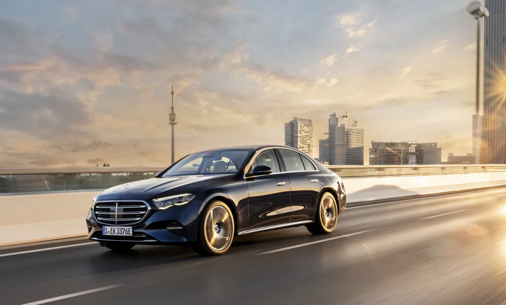 2024年Euro NCAP「年度最佳車款」出爐 Mercedes-Benz E-Class 榮獲全級距最安全殊榮 2024年Euro NCAP「年度最佳車款」出爐 Mercedes-Benz E-Class 榮獲全級距最安全殊榮