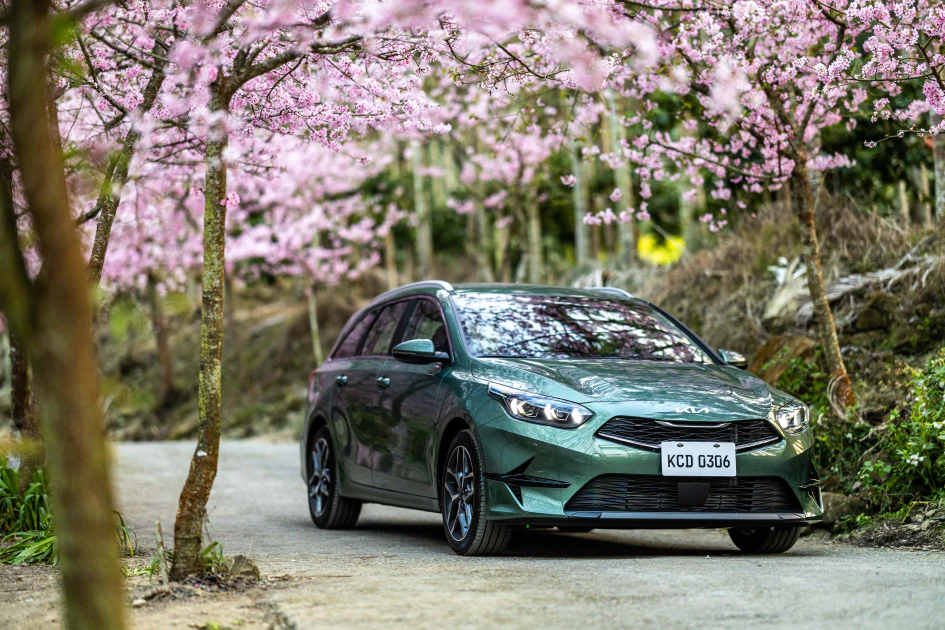 Kia總代理台灣森那美起亞宣布 全新年式The Ceed Sportswagon，112.9萬起預售展開，首批限量100台配額，並升級包含雙前座通風加熱坐椅等配備的選配套件。