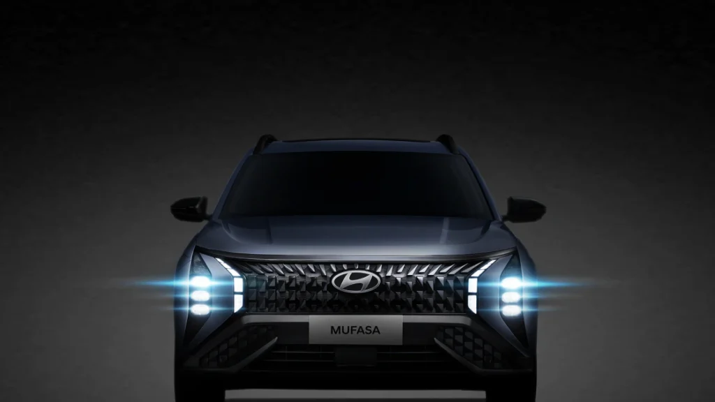 車頭的直列式LED頭燈與車側的迴力鏢型折線相互呼應