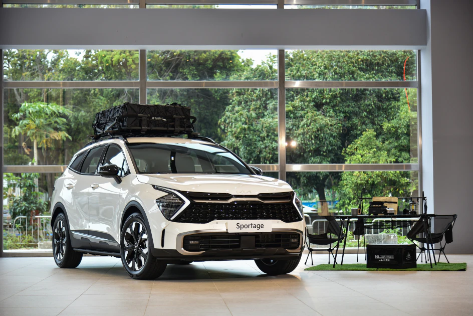 「前瞻．創新格局」The Sportage Adventure Edition 搭載11項配備與配件升級(總價值逾$75,000)，138.9萬元限量登場。