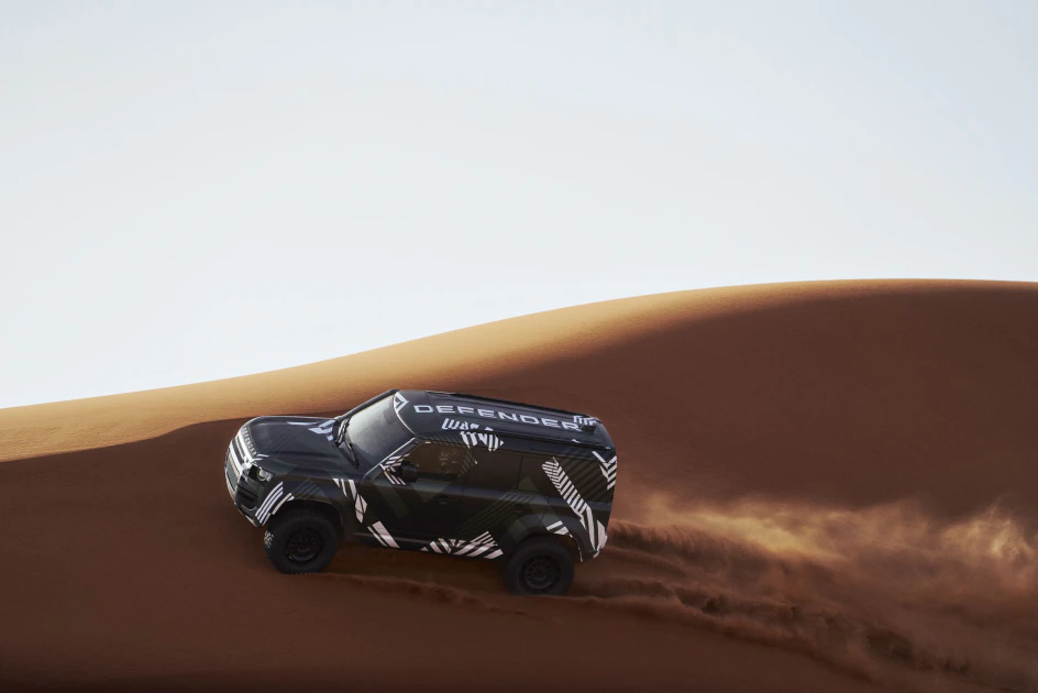 DEFENDER DAKAR D7X-R 