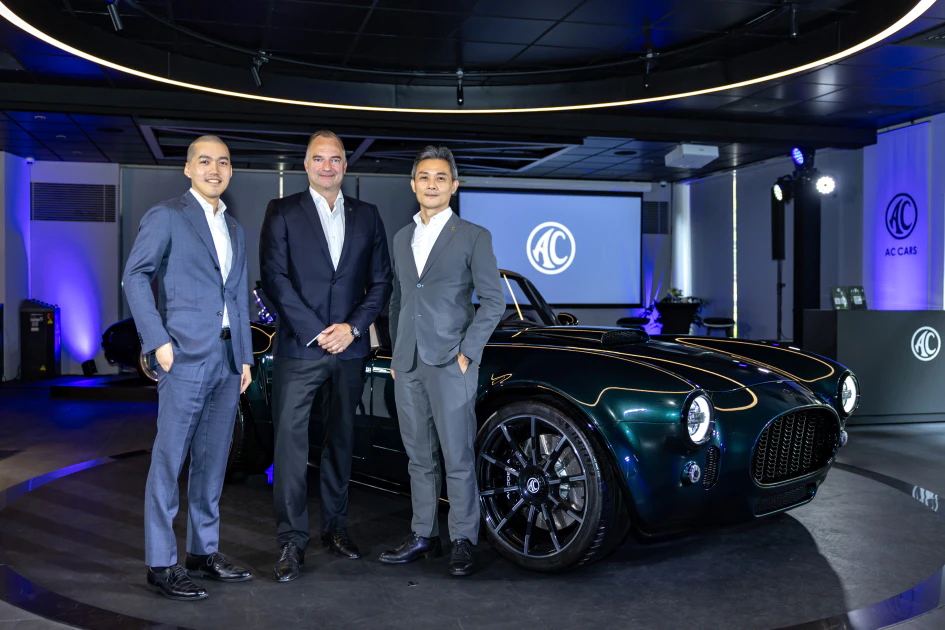 AC Cars台灣展示中心盛大開幕　AC Cobra GT Roadster 領銜開場