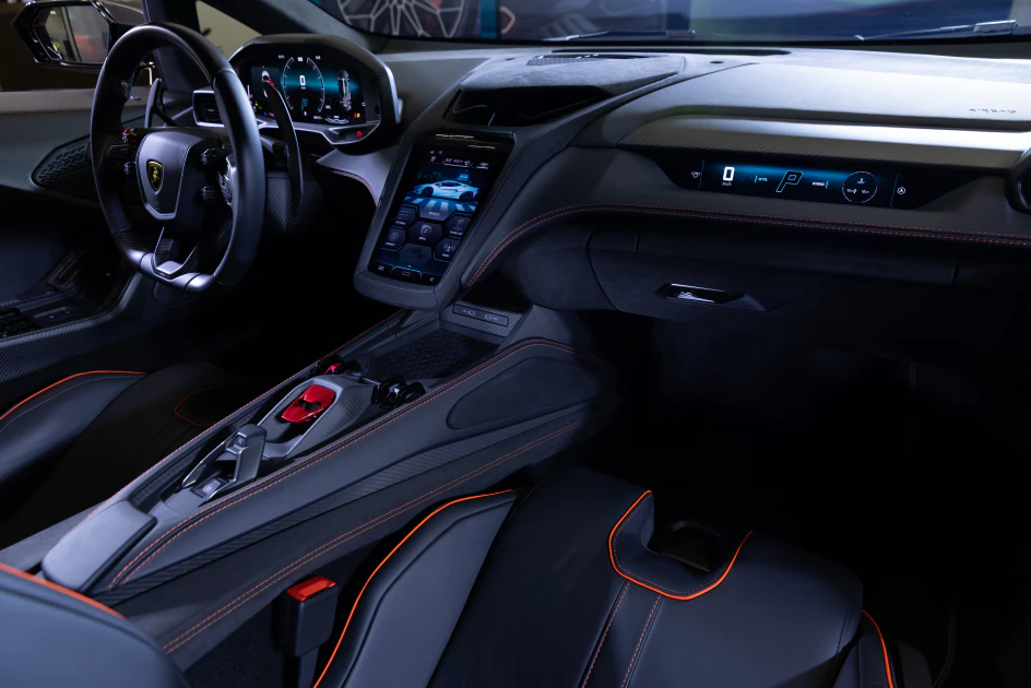 Lamborghini-Temerario-Alleggerita輕量化版本首度登臺