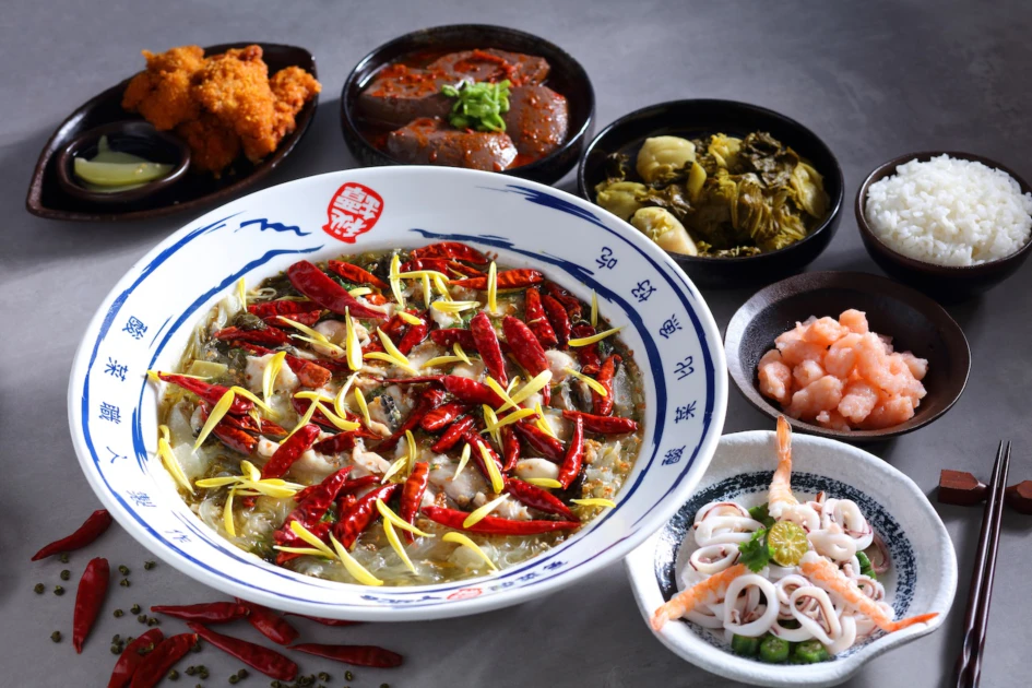 刁民酸菜魚桃園站前店10/23試營運，前80組入場全桌半價招待！