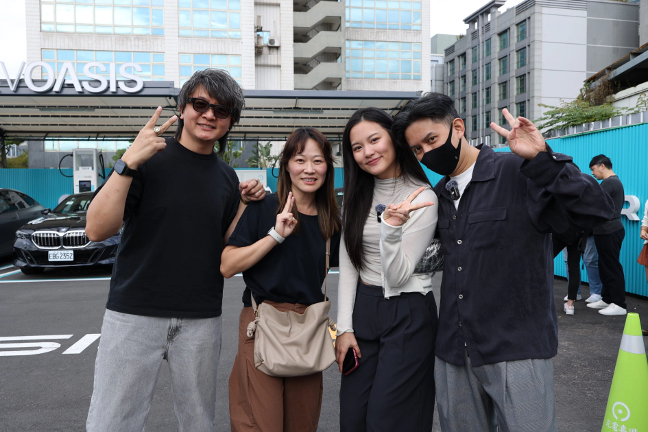 EVOASIS 以 120 座快充站、600 支快充槍創下全台最大規模，站點數超越 Tesla，14 萬會員更顯示已成多數電動車主最依賴的公共快充網。