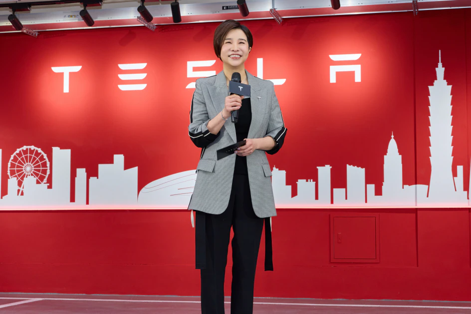 Tesla 台灣總經理詹依宛表示,現全台超級充電站已達 115 站,涵蓋超過全台 70 人口,並計畫將於 2026 年達標全台 125 站。