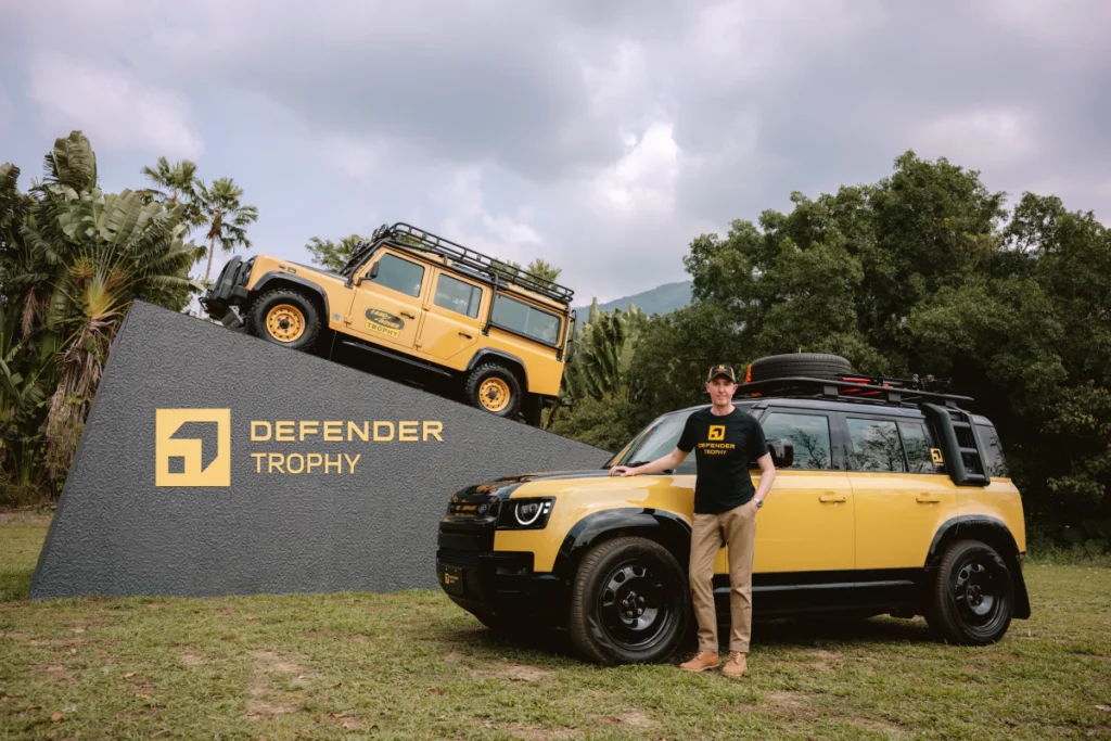 全新 26 年式 Defender Trophy Edition 限定版象徵屬於新世代的探險精神，全台限量導入 50 輛，建議售價 369 萬元起。(圖為 JLR Asia Pacific Region Managing Director, Garth Turnbull 唐博謙）