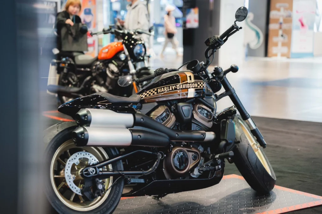 Sportster S Victory Legacy