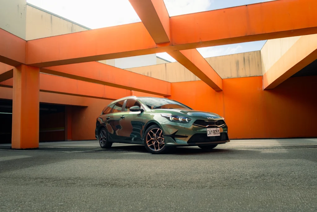 Kia旗下多款車型持續獲得市場青睞，歐洲進口油電跑旅The Ceed Sportswagon自上市以來已累計近千台銷售。