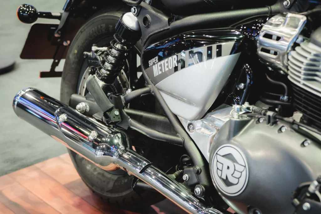 Super Meteor 650_Interstellar Grey 星際灰