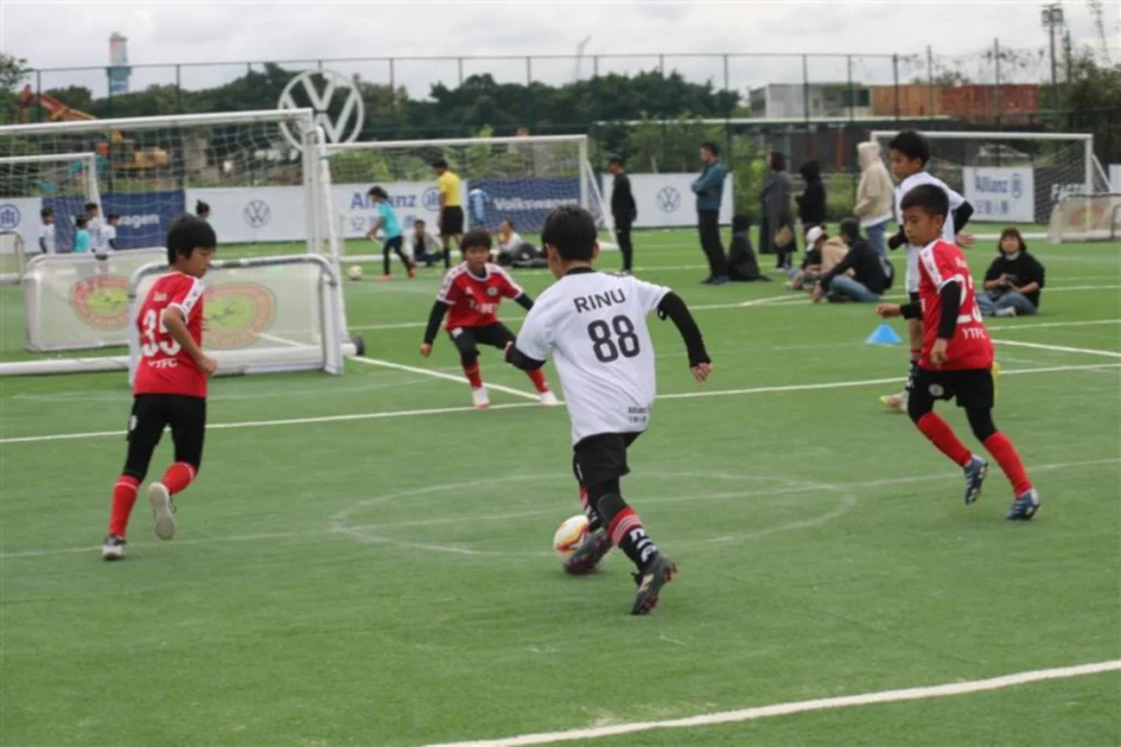 煥新後的福斯汽車足球運動場可大幅提升使用率與穩定性，尤在週末時段發揮關鍵作用，整體每個週末有大約600位運動員受惠，而至賽季高峰期間，單日更高達千人造訪，共同享受充滿活力和樂趣的美好時光。