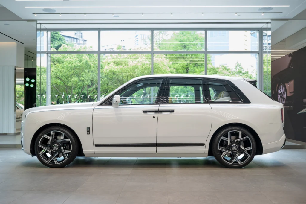 Black Badge Cullinan