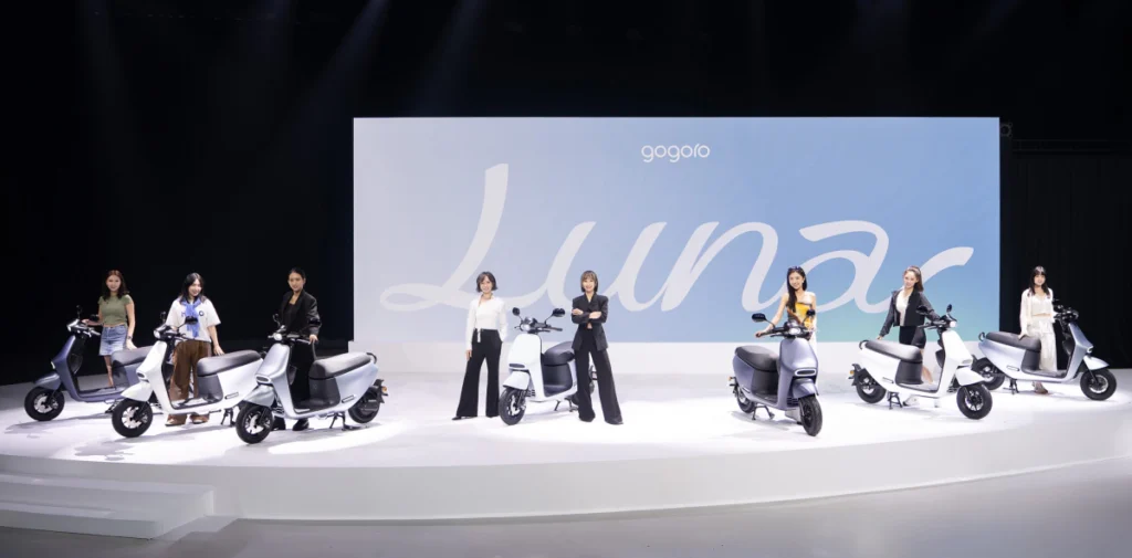 Gogoro 以「輕盈，更有空間」為核心理念，正式推出全新車款 Gogoro Luna，由 Lulu 黃路梓茵擔任 Gogoro 首次的車款代言人。