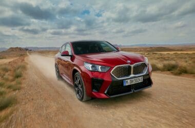 新年式BMW iX1、iX2電效再升級　iX1最高續航力達503公里！