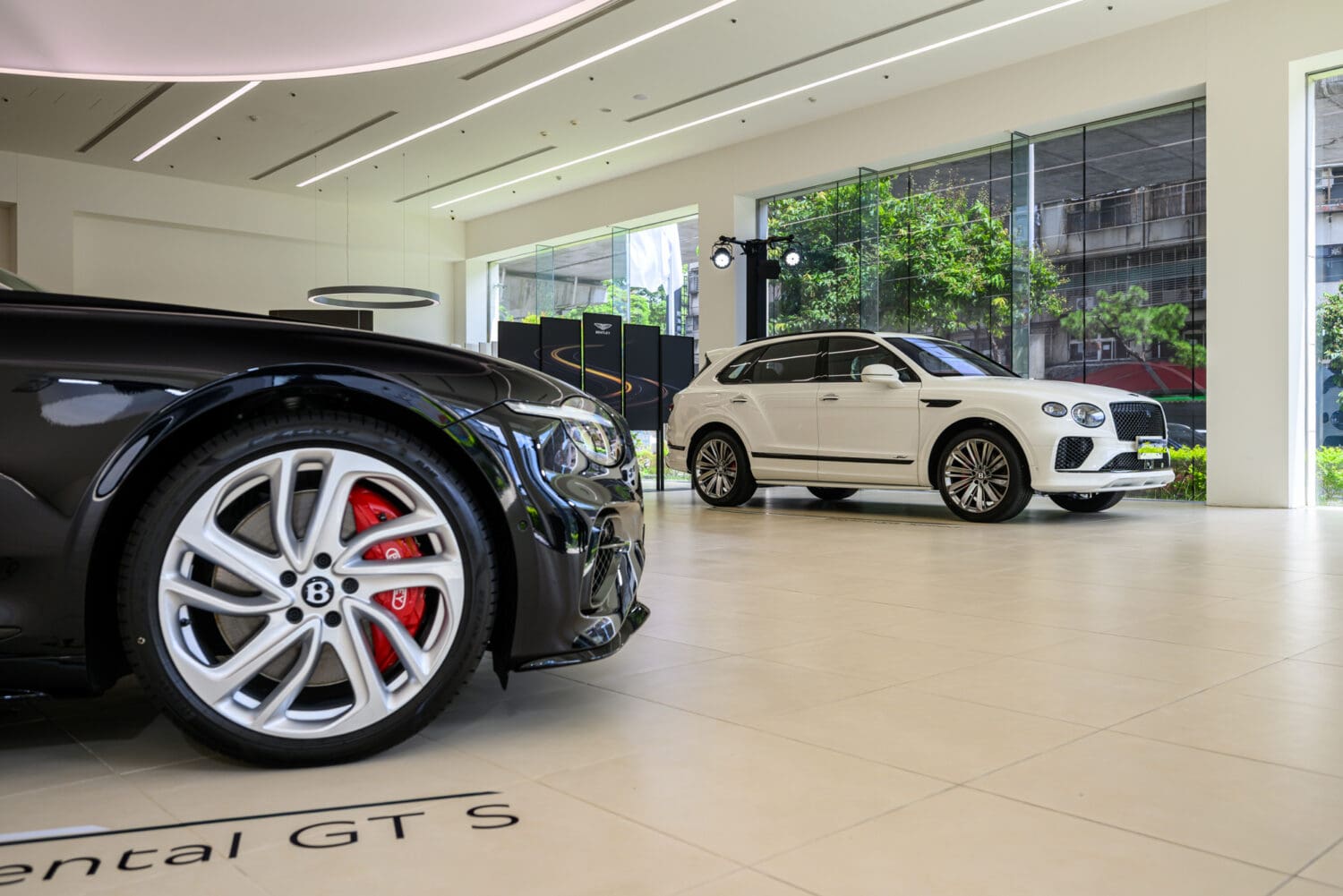 Bentayga Speed與Continental GT/C S上市 最強性能創造傲然氣勢 Bentayga Speed與Continental GT/C S上市 最強性能創造傲然氣勢