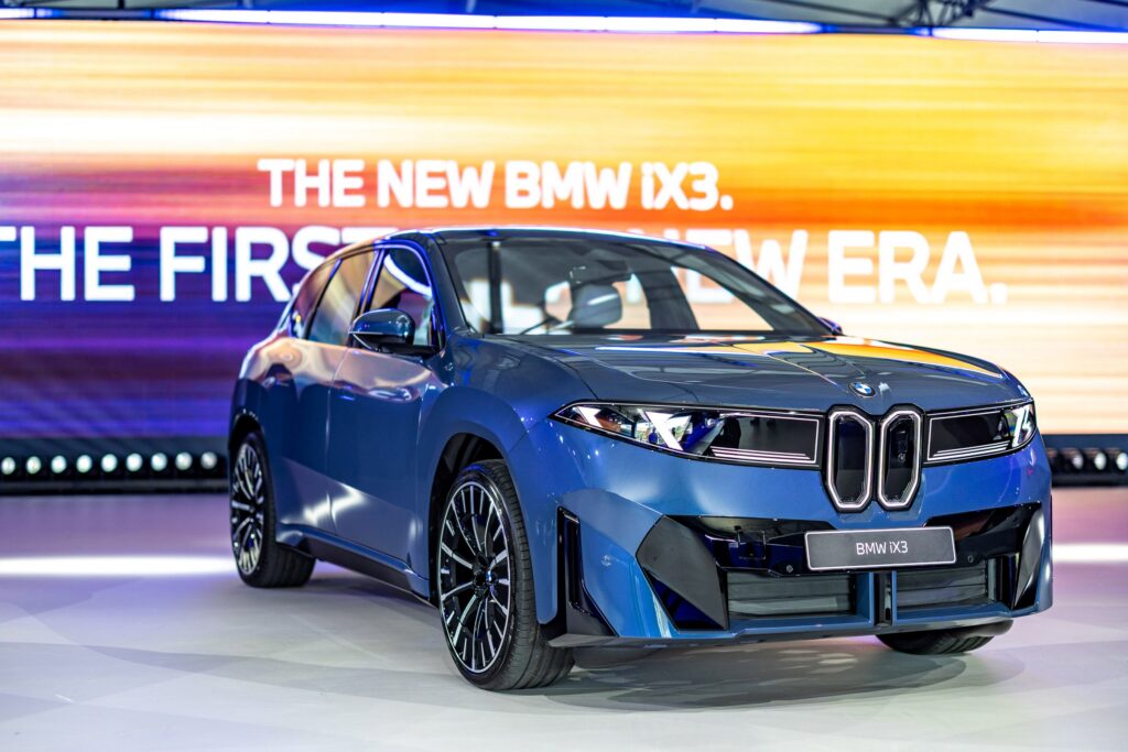 BMW全新iX3豪華純電休旅震撼上市　報價245萬元起設定全面攻頂 性價比更勝油車！