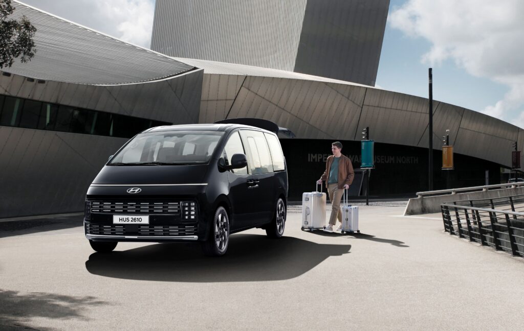 Hyundai Staria小改款正式上市　同級唯一油電車型175.8萬元起 預接已突破500台！