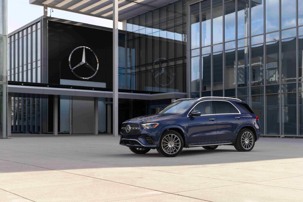 Mercedes-Benz領航豪華市場級距　十月份多種車系優惠出爐